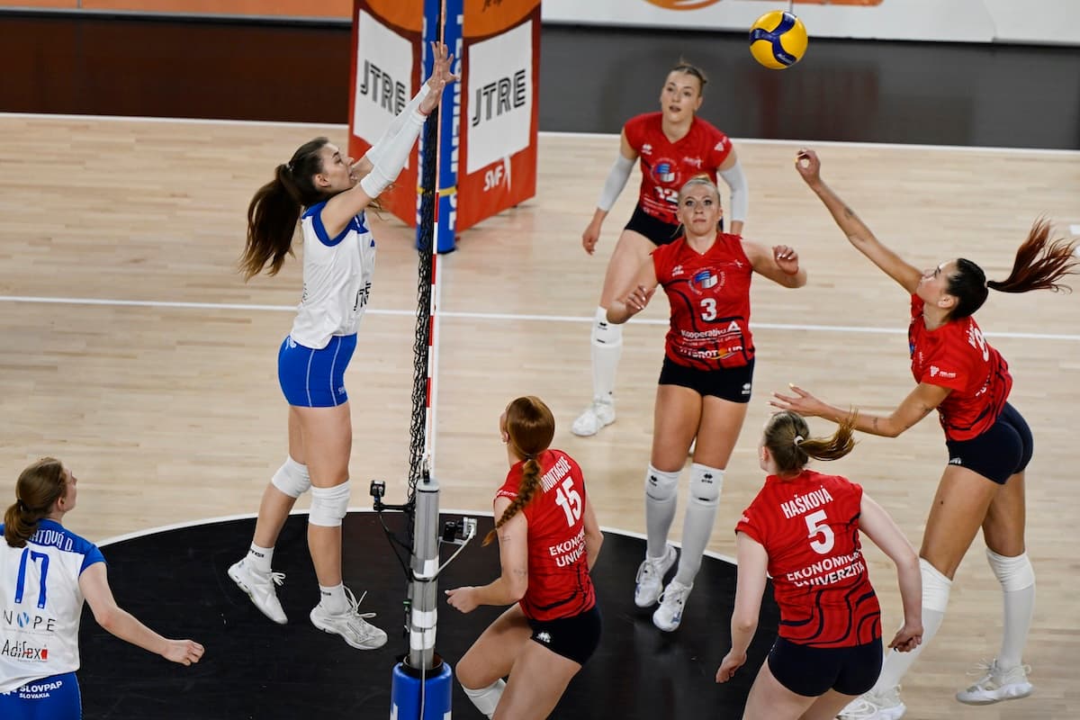 Bratislavské derby otvorí sériu Niké Zápasov mesiaca