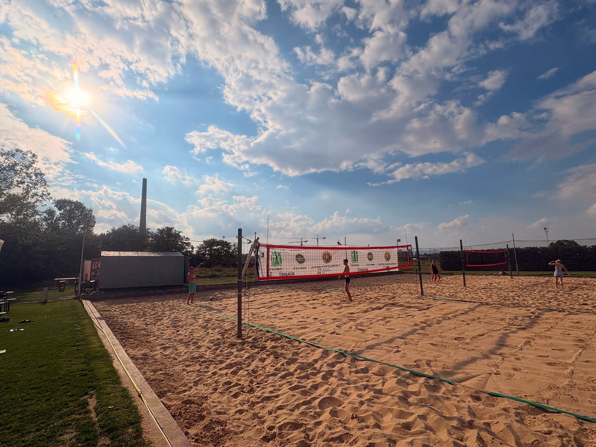 O tohtoročných majstroch Slovenska v plážovom volejbale sa rozhodne na Trojičnom námestí