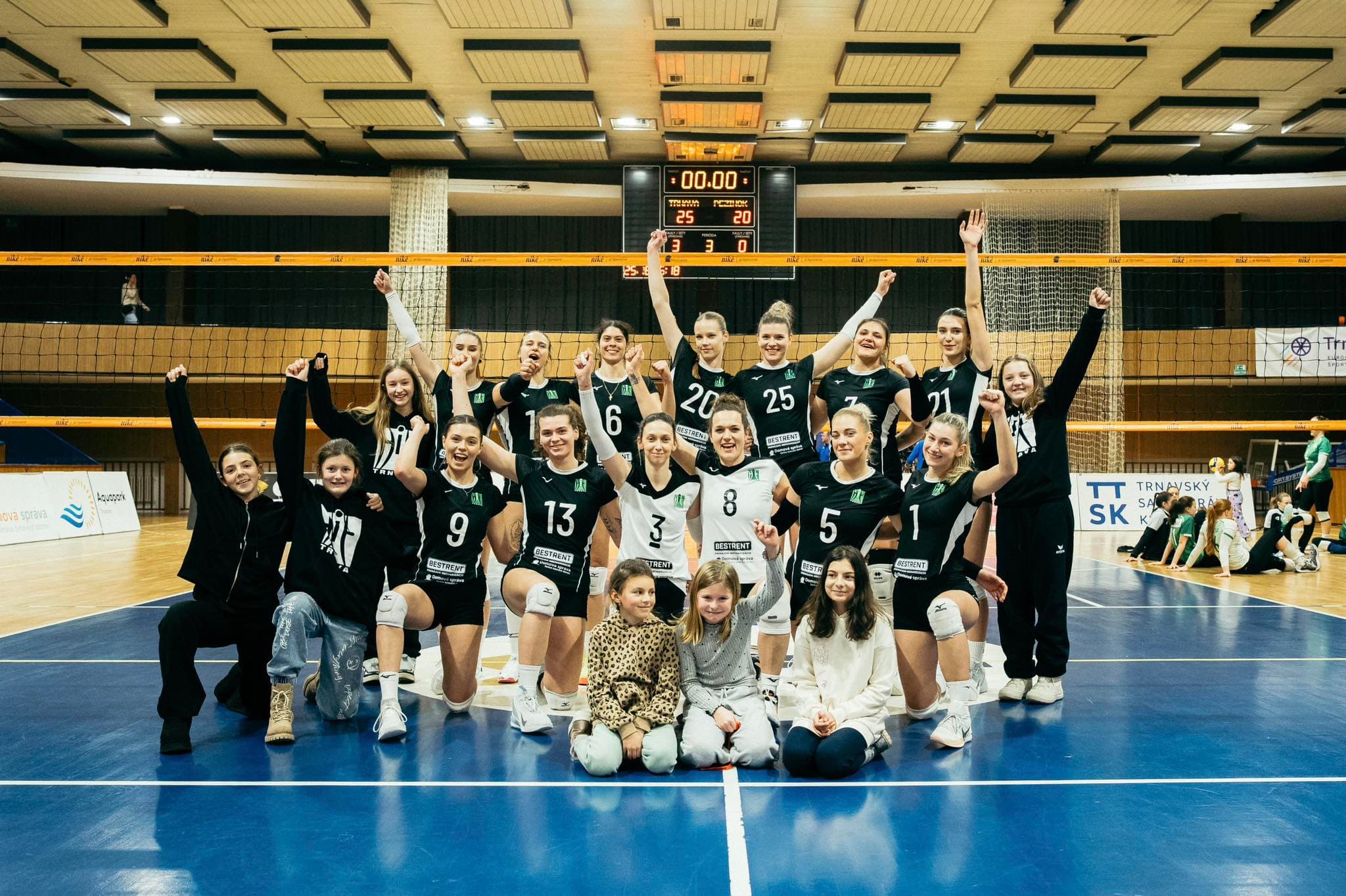 Pohľadom Petra Kalného: zápas 10. kola Niké extraligy žien Trnava – Pezinok