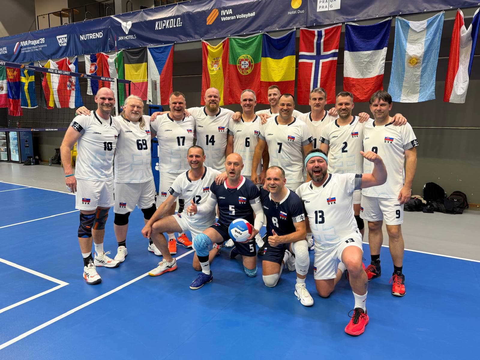 Slovenskí volejbaloví veteráni postúpili do finále ME, o zlato si zahrajú s Nemeckom