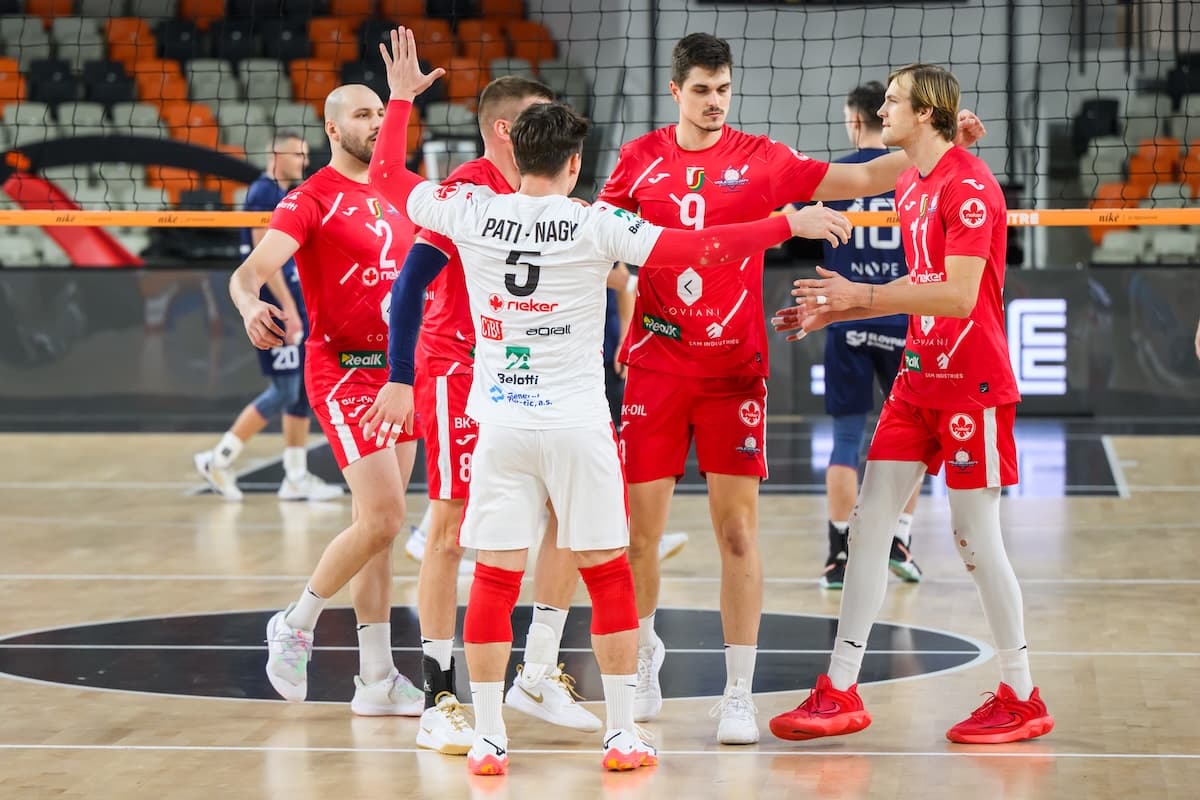 Pohľadom Petra Kalného: Niké zápas mesiaca VK Slávia SPU Nitra – Rieker UJS Komárno