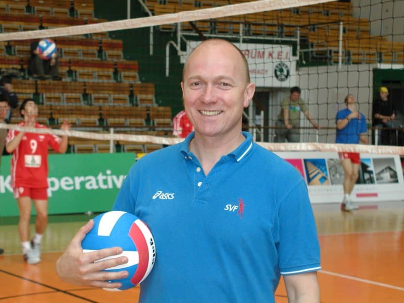 Jaroslav Vlk oslavuje v piatok 60 rokov