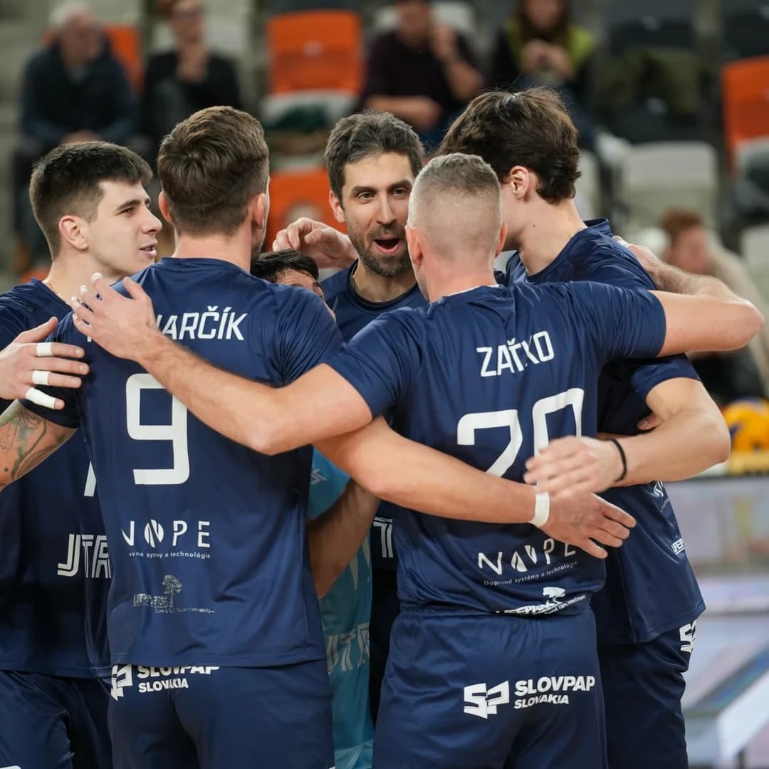 Slovan bez zaváhania do finále: Tatran zdolal opäť 3:0