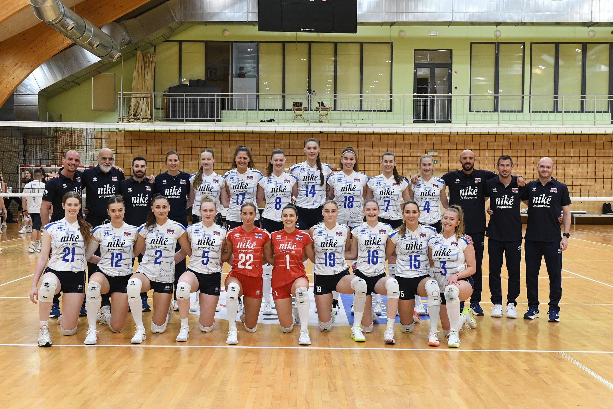 V prvom zápase sezóny Slovenky podľahli Slovinsku