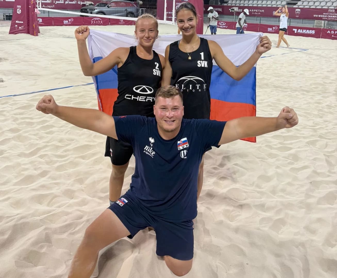 Matyushenková a Zelenáková postúpili do hlavnej súťaže majstrovstiev sveta U18 v Dohe!